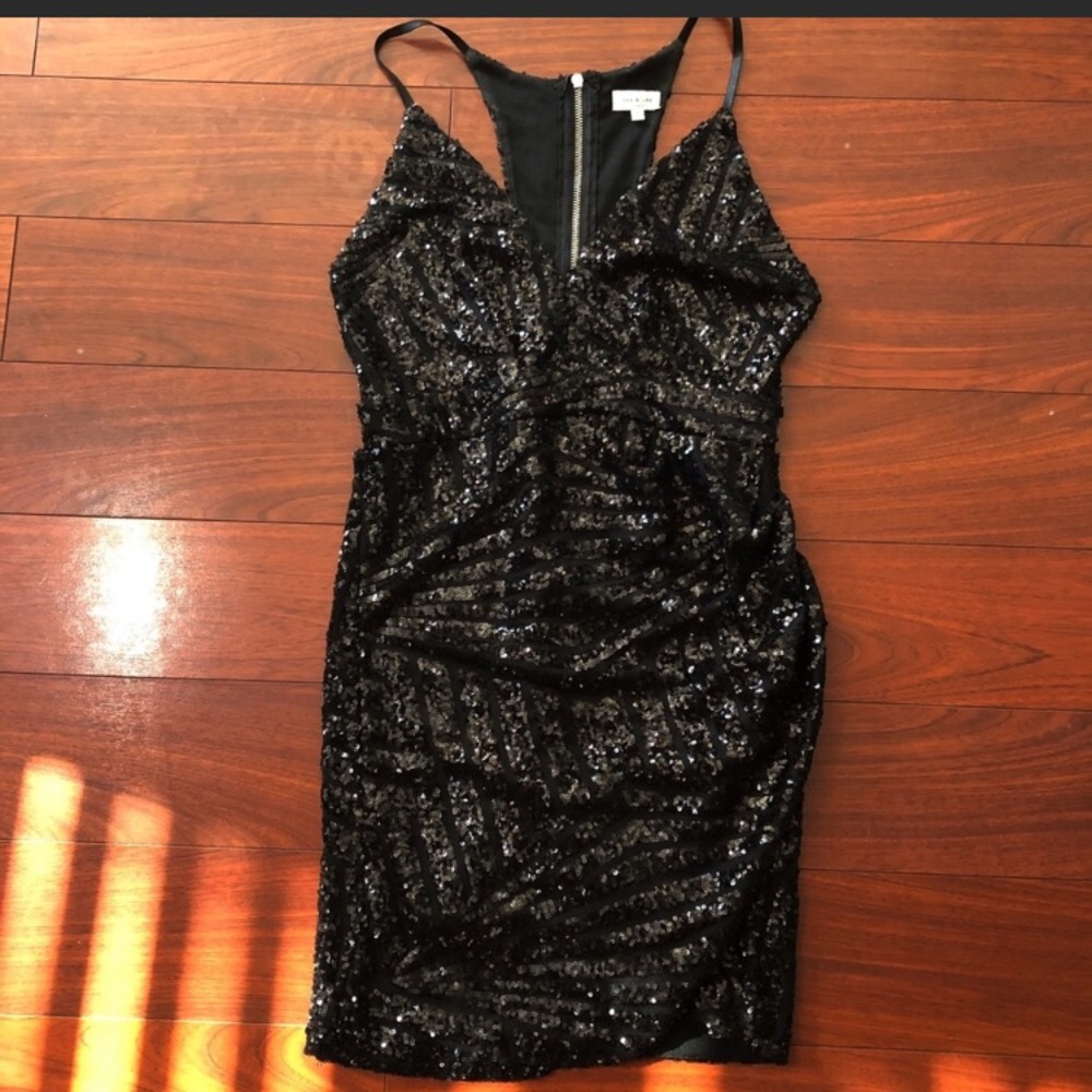 Tea N Cup Black Sequins Bodycon Dress
